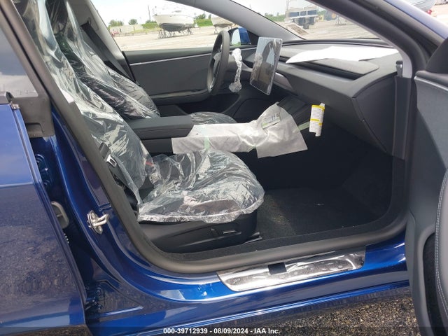 2024 TESLA MODEL 3 5YJ3E1EA9RF751554 Photo 4