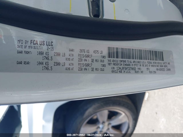 1C4NJRFBXFD270032 Jeep Patriot Latitude