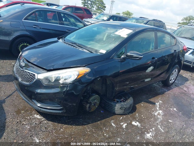 KIA FORTE LX 2016 KNAFX4A67G5550807 Image 2