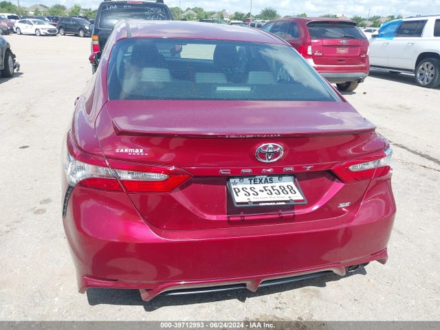 Toyota CAMRY SE 2018 4T1B11HK0JU559233 Image 16