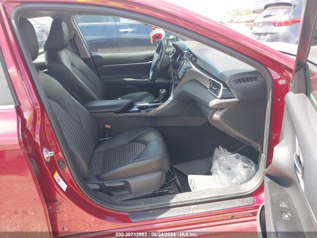 Toyota CAMRY SE 2018 4T1B11HK0JU559233 Image 5