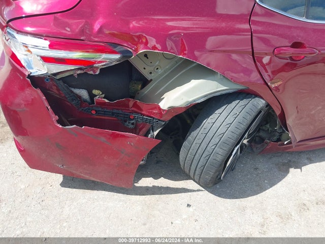 Toyota CAMRY SE 2018 4T1B11HK0JU559233 Image 6