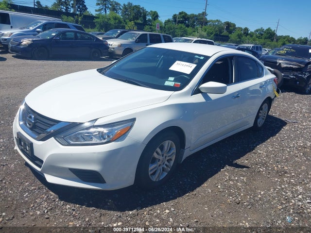 Nissan Altima 2.5 S 2017 1N4AL3AP8HC251163 Image 2