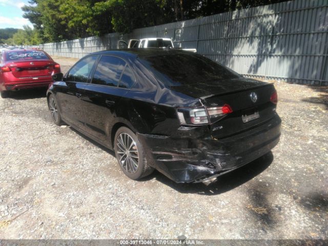 3VWB17AJ4GM392183 Volkswagen Jetta 1.8t Sport