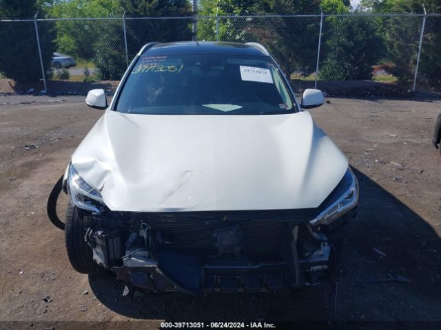 3PCAJ5M32KF110877 Infiniti Qx50 Essential