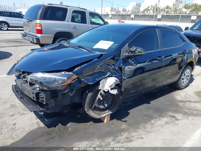 Toyota COROLLA LE 2019 5YFBURHE9KP904293 Image 2