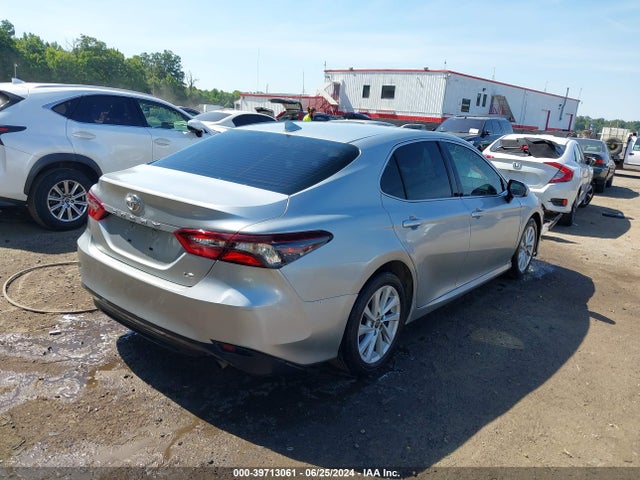 Toyota CAMRY LE 2021 4T1C11AK8MU493940 Image 4