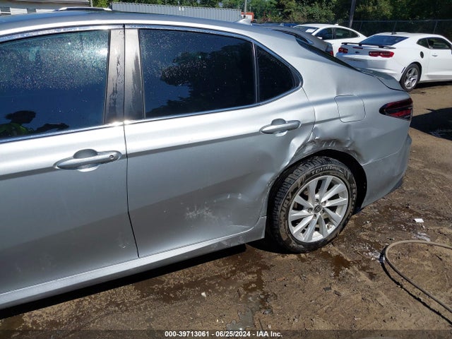 Toyota CAMRY LE 2021 4T1C11AK8MU493940 Image 6