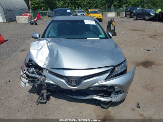 4T1B11HK0JU650437 Toyota CAMRY LE