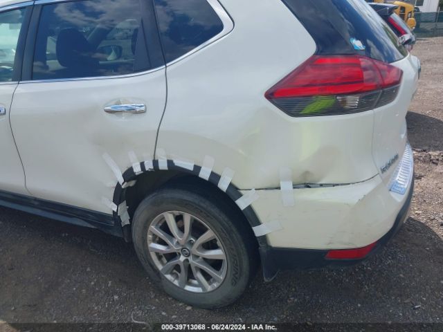 5N1AT2MV4HC890795 Nissan ROGUE SV
