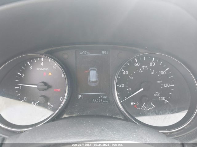 5N1AT2MV4HC890795 Nissan ROGUE SV