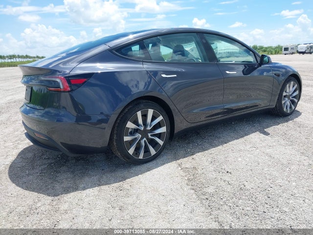 2024 TESLA MODEL 3 5YJ3E1EAXRF752745 Photo 3