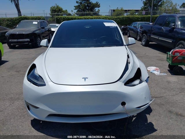 7SAYGDEFXNF550983 Tesla Model Y Performance Dual Motor All-wheel Drive