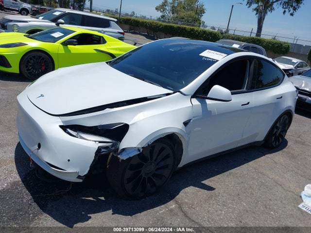 7SAYGDEFXNF550983 Tesla Model Y Performance Dual Motor All-wheel Drive