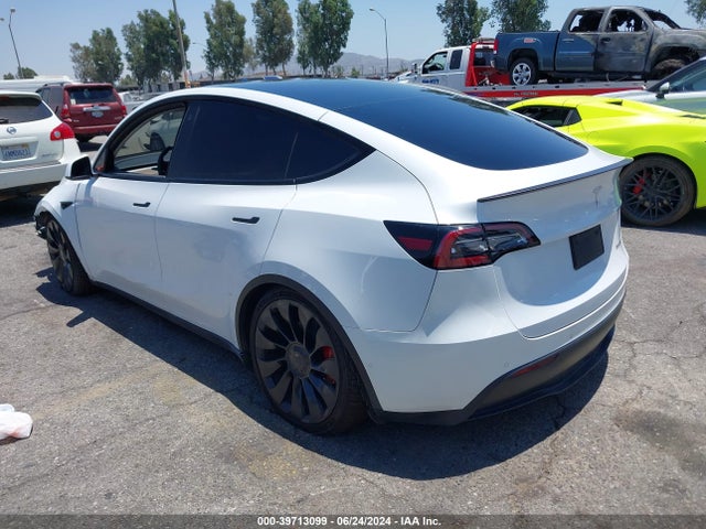 7SAYGDEFXNF550983 Tesla Model Y Performance Dual Motor All-wheel Drive