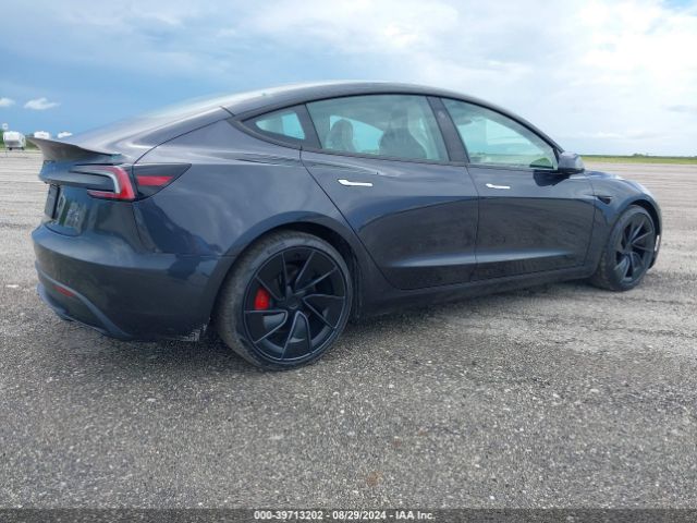 5YJ3E1ET8RF772171 Tesla MODEL 3