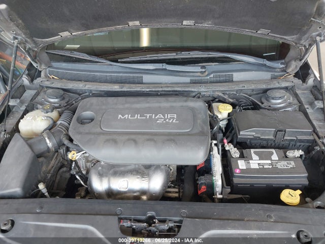 1C3CCCAB5GN175562 Chrysler 200 Limited Platinum