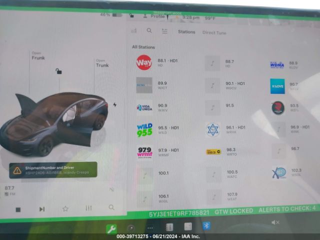 5YJ3E1ET9RF785821 Tesla MODEL 3