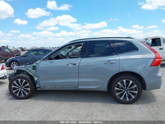 YV4L12RL0R1723502 Volvo Xc60 B5 Plus Dark Theme