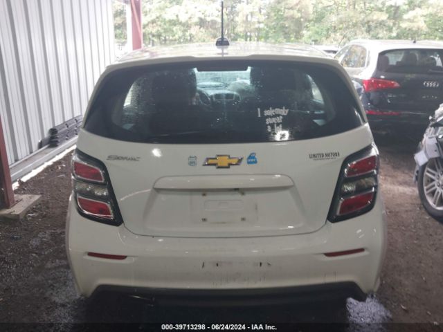1G1JG6SH2H4144460 Chevrolet Sonic Lt Auto