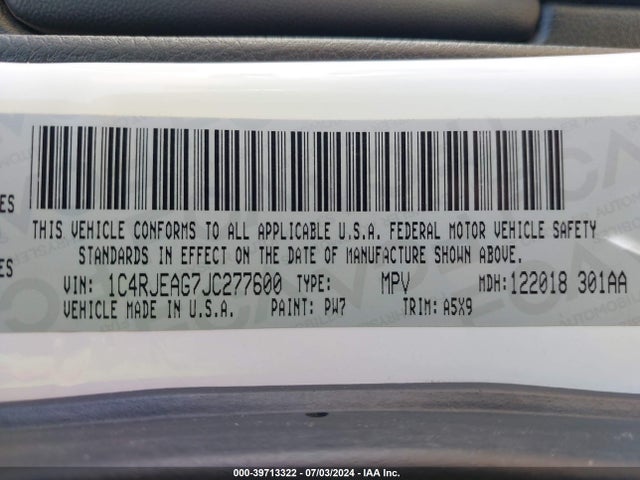 1C4RJEAG7JC277600 Jeep Grand Cherokee Laredo 4x2