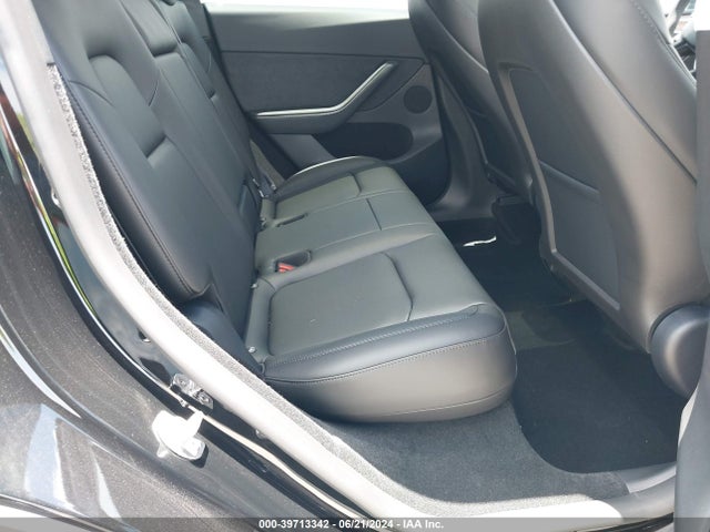 2024 TESLA MODEL Y 7SAYGDED6RF085011 Photo 7