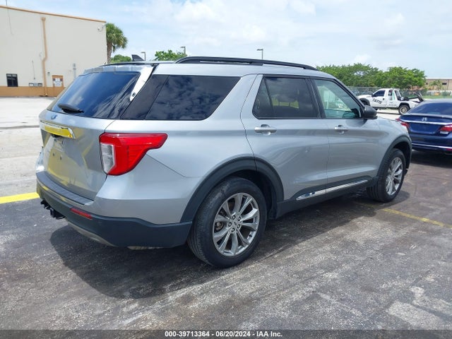 Ford EXPLORER XLT 2021 1FMSK7DH1MGC16346 Image 4