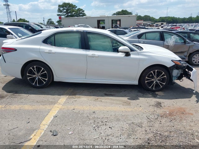 Toyota CAMRY SE 2018 JTNB11HK3J3016609 Image 13