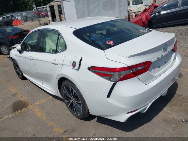 Toyota CAMRY SE 2018 JTNB11HK3J3016609 Image 3