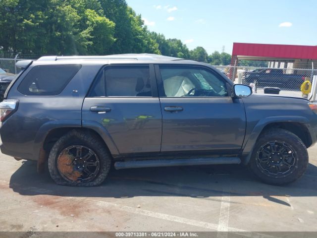 JTEBU5JR1H5461998 Toyota 4RUNNER SR5