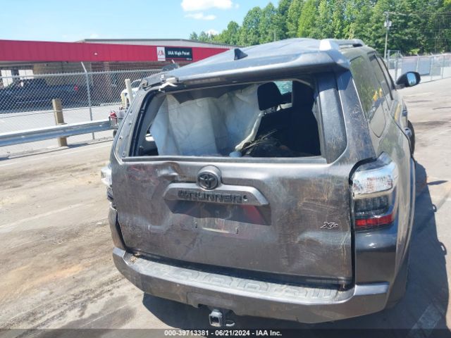 JTEBU5JR1H5461998 Toyota 4RUNNER SR5