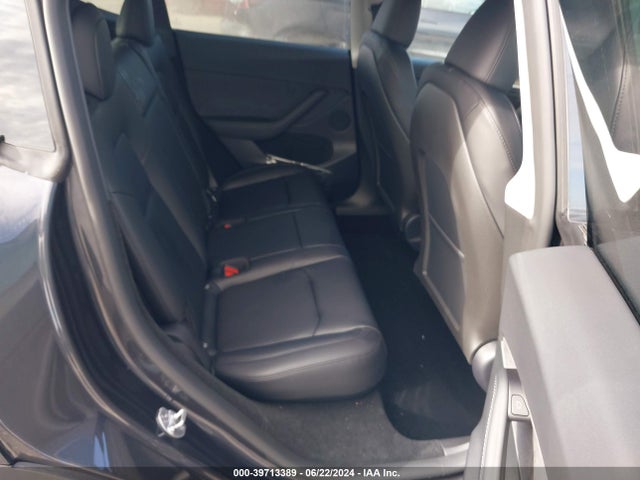 2024 TESLA MODEL Y 7SAYGDED8RF091327 Photo 7