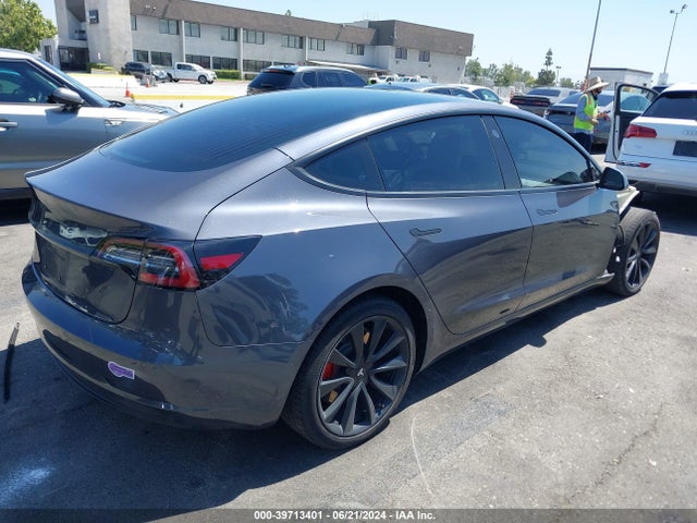 Tesla Model 3 Long Range/performance 2018 5YJ3E1EB5JF147478 Image 4