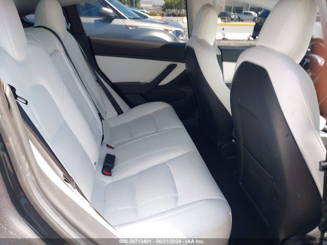 Tesla Model 3 Long Range/performance 2018 5YJ3E1EB5JF147478 Image 8