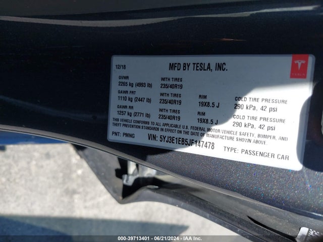 Tesla Model 3 Long Range/performance 2018 5YJ3E1EB5JF147478 Image 9