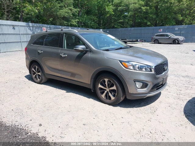 2016 5XYPH4A58GG106015 main image