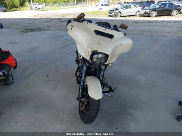 2023 HARLEY-DAVIDSON FLHXST 1HD1ABL18PB601526 Photo 4