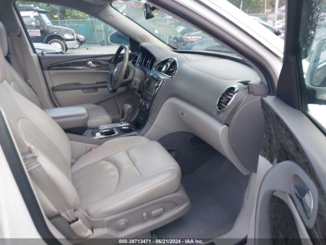 5GAKVBKD8EJ298290 Buick Enclave Leather