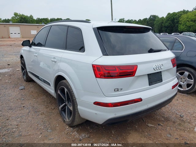 WA1VAAF77KD028266 Audi Q7 55 Premium