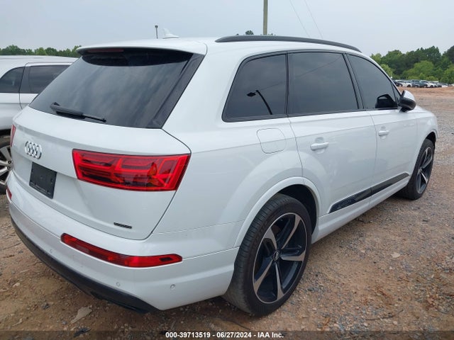 WA1VAAF77KD028266 Audi Q7 55 Premium