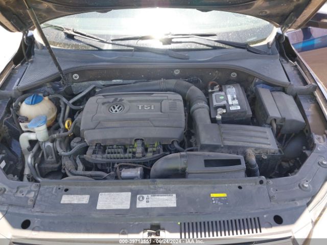 1VWAT7A32FC029940 Volkswagen Passat 1.8t Wolfsburg Edition