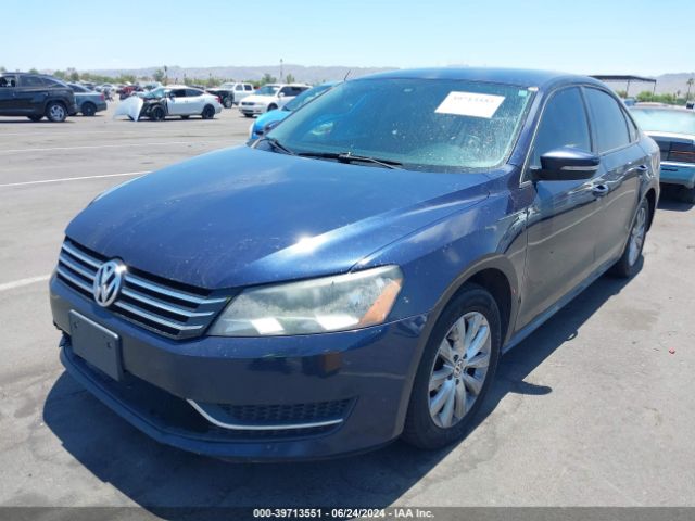 1VWAT7A32FC029940 Volkswagen Passat 1.8t Wolfsburg Edition