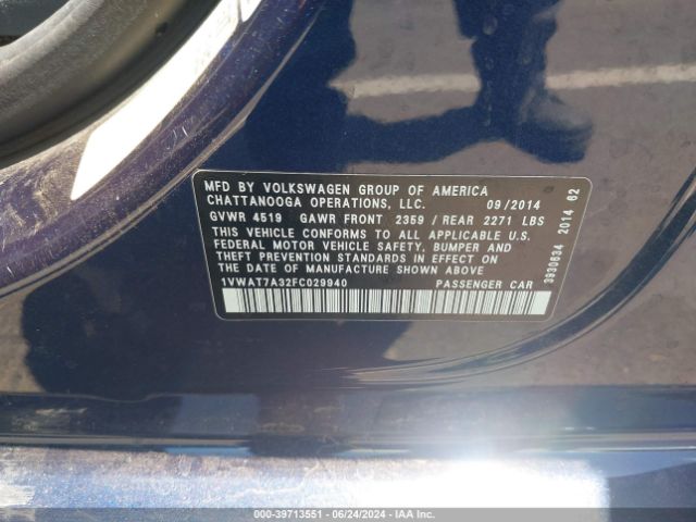 1VWAT7A32FC029940 Volkswagen Passat 1.8t Wolfsburg Edition