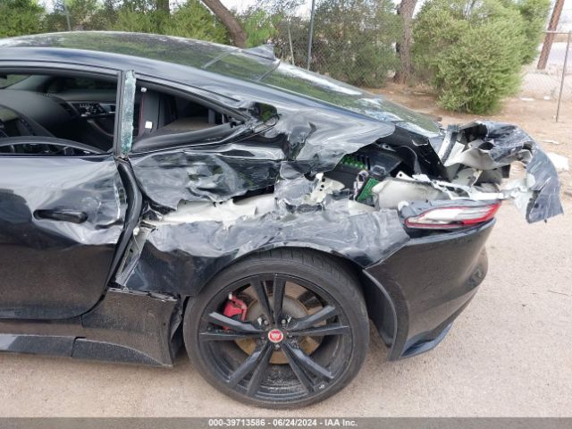 2017 JAGUAR F-TYPE SAJWJ6J84HMK44626 Photo 5