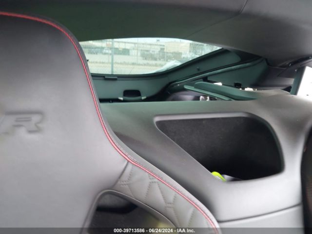 2017 JAGUAR F-TYPE SAJWJ6J84HMK44626 Photo 7