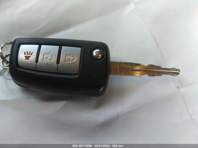 5N1AT2MT6LC819928 Nissan Rogue S Fwd