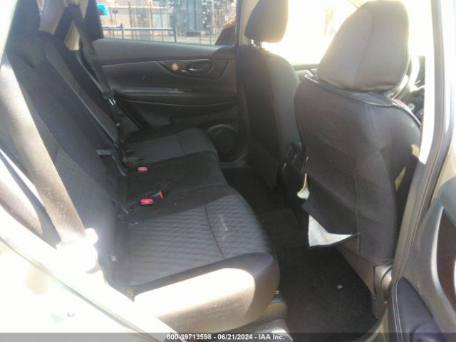 5N1AT2MT6LC819928 Nissan Rogue S Fwd