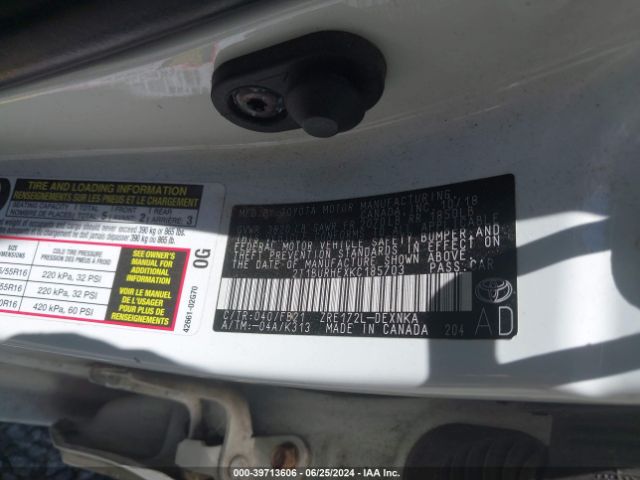 2T1BURHEXKC185703 Toyota COROLLA LE