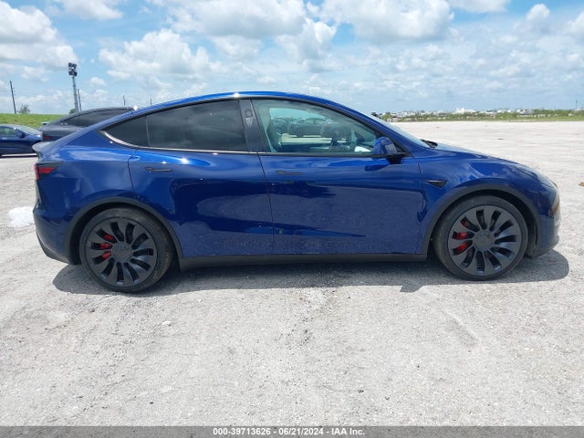 7SAYGDEF1RA273742 Tesla Model Y Performance Dual Motor All-wheel Drive