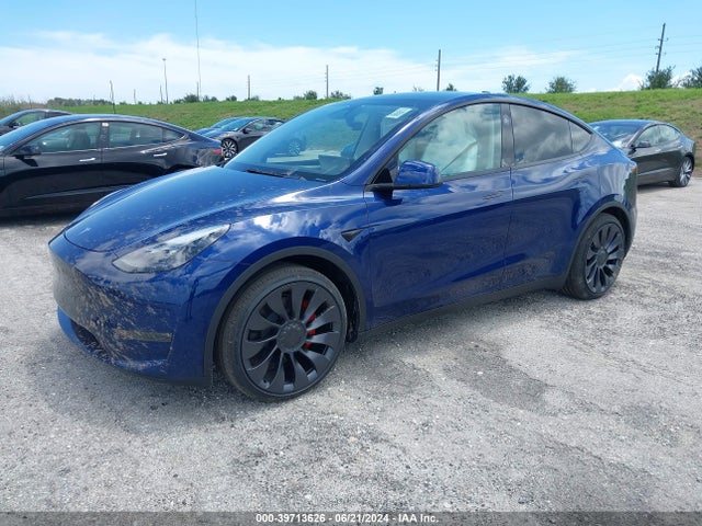 2024 TESLA MODEL Y 7SAYGDEF1RA273742 Photo 1
